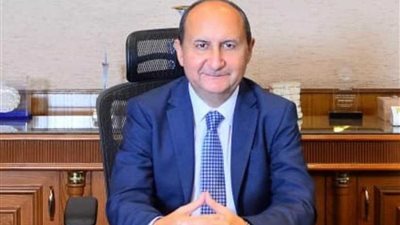 وزير التجارة والصناعة يعتمد نتائج انتخابات الغرف التجارية