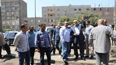 محافظ الجيزة يجازي المقصرين في أعمال النظافة
