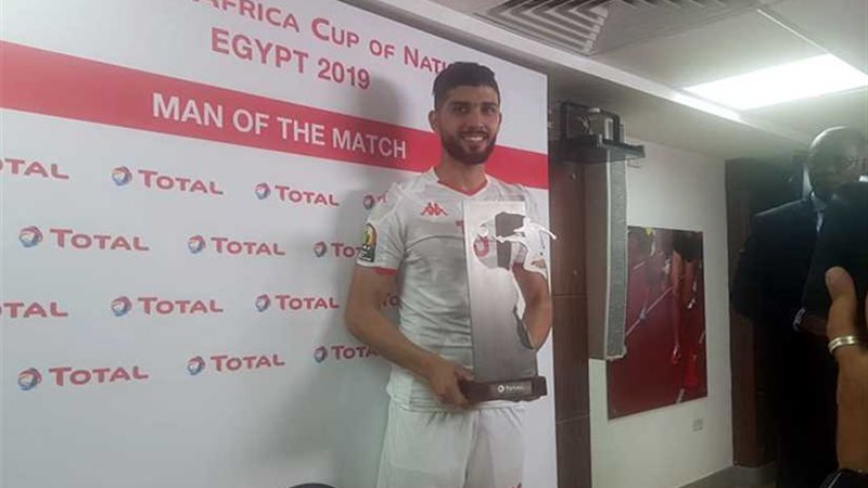 فرجانى ساسي رجل مباراة