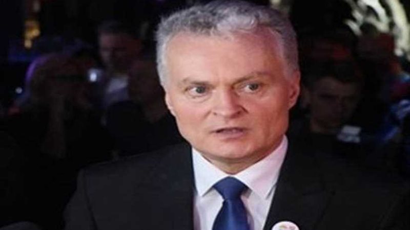 جيتاناس نوسيدا يؤدي