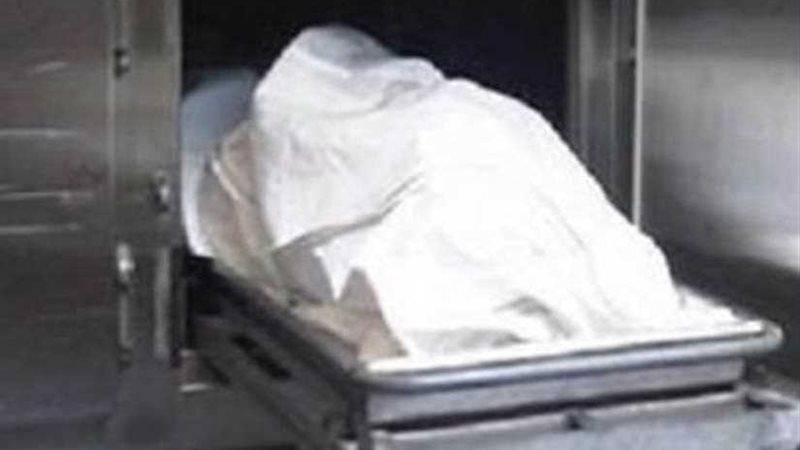 موظف بالمعاش يقتل