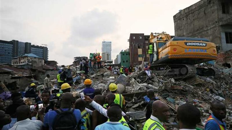 مصرع 5 أشخاص إثر