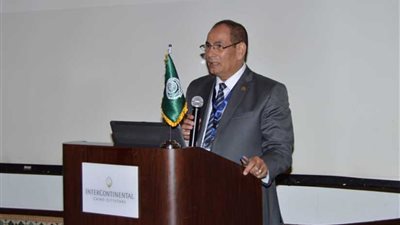 افتتاح ملتقى قيادات المستقبل والحكومة الذكية