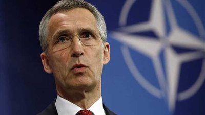 ستولتنبرج يحث ترودو على عدم التراجع عن زيادة الإنفاق الدفاعي لكندا