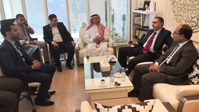 القوى العاملة: الاطمئنان على أحول 800 مصري بشركة 