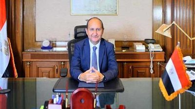 بالأسماء.. وزير التجارة يعتمد فوز 43 مرشحا لمجالس إدارات 6 غرف بالتزكية