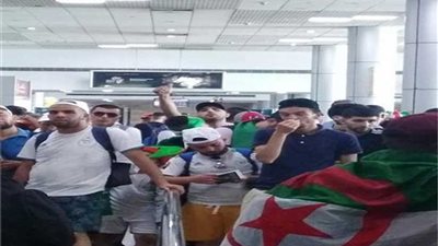 مطار القاهرة ينهي استعداداته لاستقبال الجسر الجوي لمشجعي منتخب الجزائر