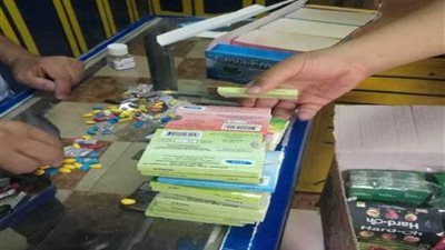 التفتيش الصيدلي بأسيوط تضبط كمية من الأدوية الممنوعة والمنتهية الصلاحية والمهربة خلال حملات مكثفة بعدد من المراكز