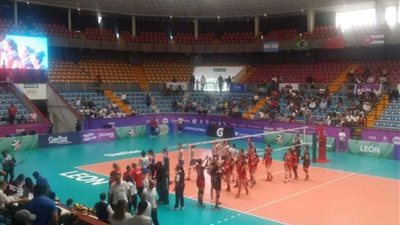 مصر تواجه المكسيك بلقاء تحديد المصير بمونديال شابات الطائرة