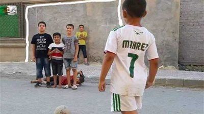 أكثر من مجرد لعبة.. شاهد رد فعل طفل على هدف 