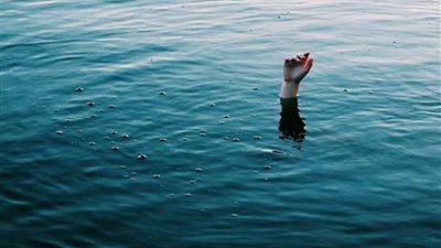 النيابة تصرح بدفن جثة شاب لقي مصرعه غرقا في مياه النيل