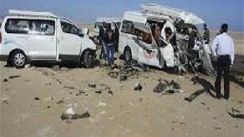 مصرع شخصين وإصابة