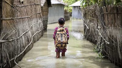 الفيضانات تهدد 5 ملايين طفل في جنوب آسيا