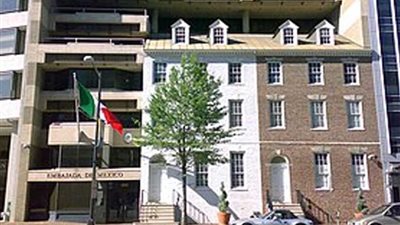 سفيرة المكسيك بواشنطن: يتعين على الولايات المتحدة الإسراع في البت في طلبات اللجوء