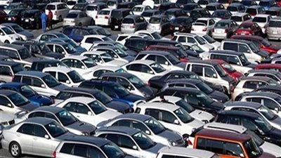 جمارك السيارات بالسويس تفرج عن 1011 سيارة بقيمة 157 مليونًا الشهر الماضي