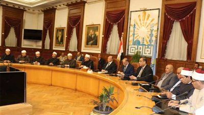 وزير الأوقاف: لا مكان لإمام ذو فكر متطرف على منابر المساجد