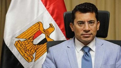 وزير الرياضة يتحدث لـ