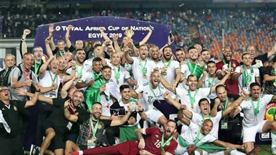 شاهد.. الجزائر تحتفل بكأس أمم إفريقيا والنجمة الثانية من القاهرة
