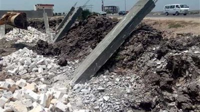 إزالة 340 تعديًا وإشغال طريق في حملة مكبرة بالبحيرة