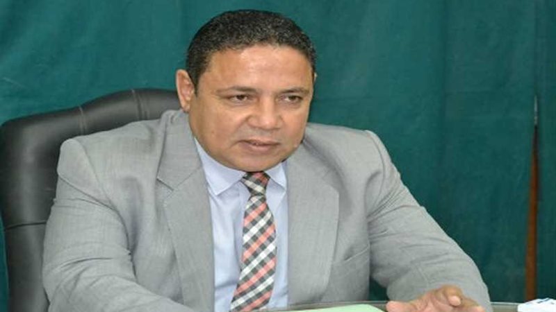 تطوير ودعم المدارس