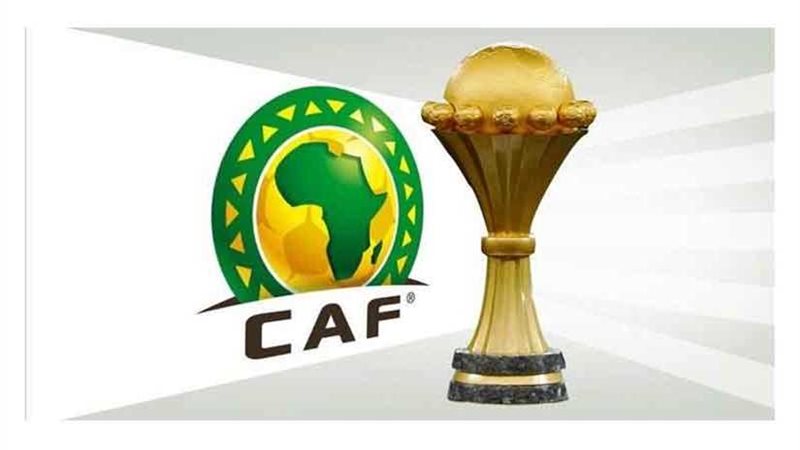 آس الإسبانية تتغزل