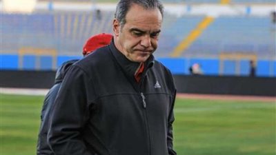 لاسارتي ينفعل على لاعبي الأهلي في تدريبات اليوم