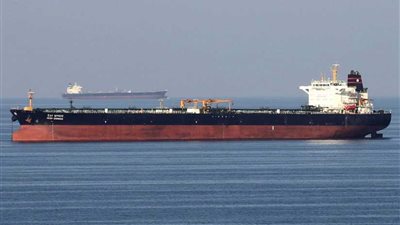 إيران: فرقاطة بريطانية أرسلت مروحيتين لمنع احتجاز ناقلة النفط