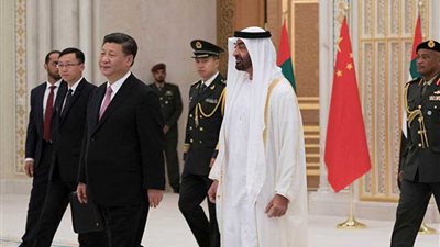 ولي عهد أبو ظبي والرئيس الصيني يبحثان القضايا ذات الاهتمام المشترك