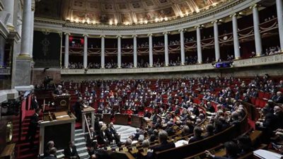 البرلمان الفرنسي يوافق على اتفاق التجارة الحرة بين الاتحاد الأوروبي وكندا