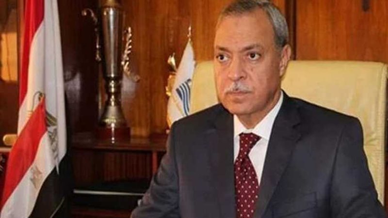 محافظ قنا: إقامة