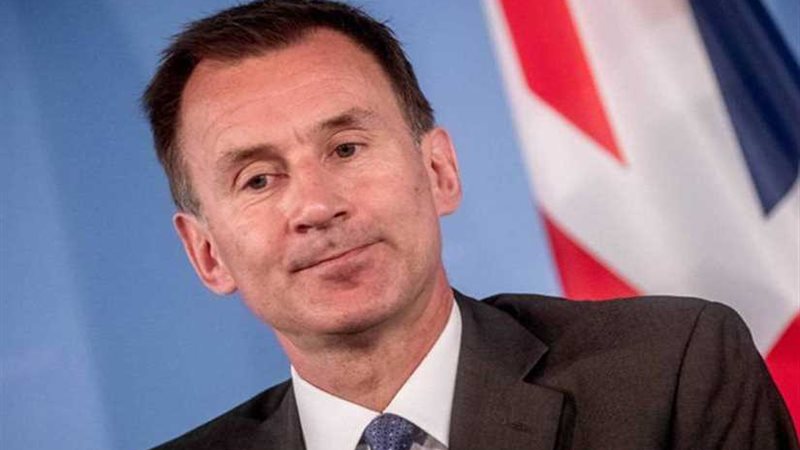 ضغوط على وزير خارجية