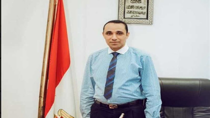 عميد آداب الفيوم