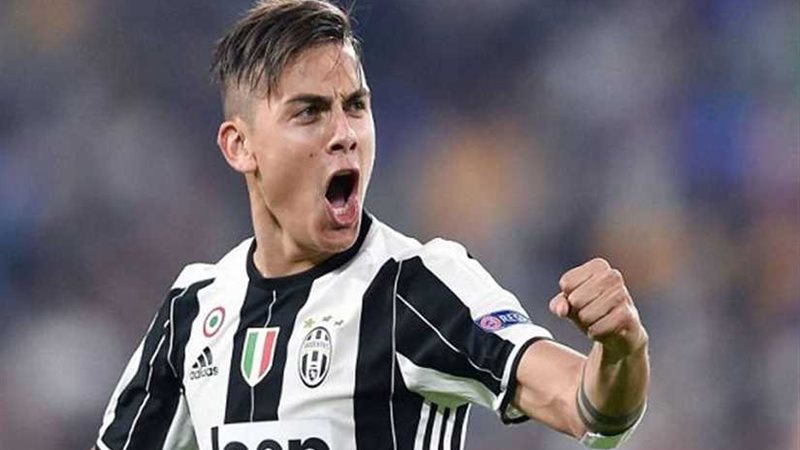 يوفنتوس يحدد 100