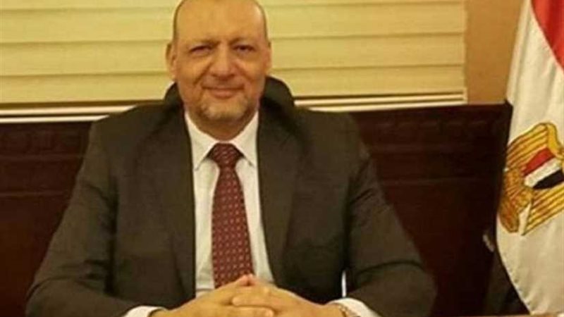 رئيس المصريين عن