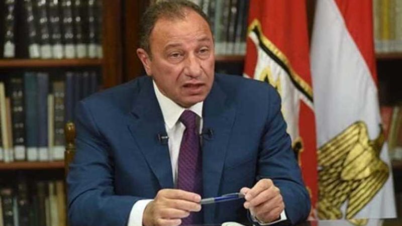 الأهلي يتراجع عن