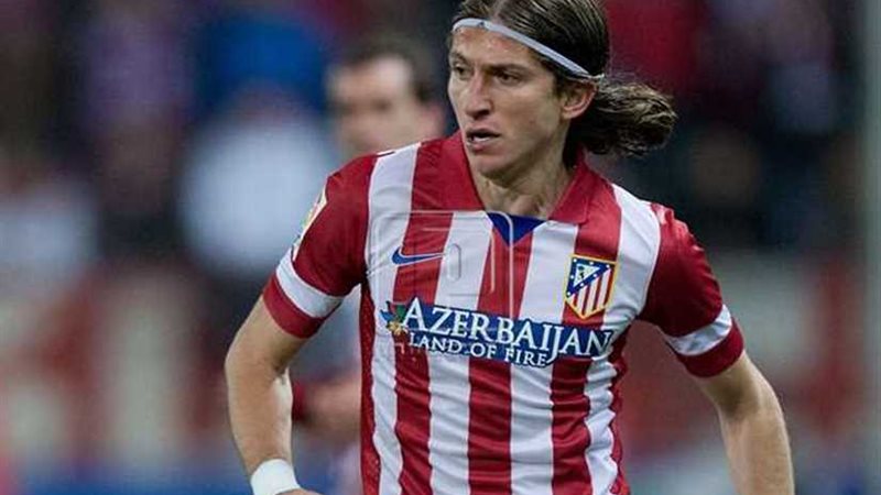 فيليبى لويس ينتقل