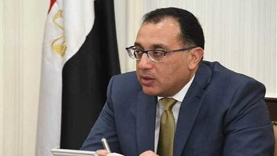 مدبولى يستقبل نائب رئيس البنك الآسيوى للاستثمار فى البنية التحتية