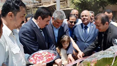 محافظ القليوبية ونجل الزعيم عبد الناصر يفتتحان تجديد النصب التذكاري للزعيم الراحل