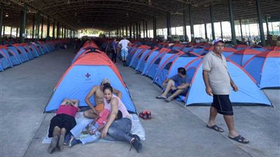 الشرطة المكسيكية تنقذ 150 مهاجرا كانوا مختبئين بدون ماء وطعام لفترة طويلة