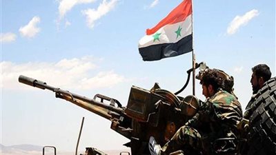 الجيش السوري يدمر مقرات للحزب التركستاني وفتح الشام بريفي حماة وإدلب