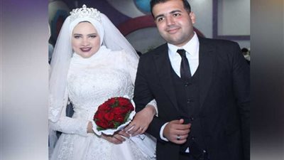 أسرة «بوابة روزاليوسف» تهنئ الزميلة نورهان خفاجي بالزفاف السعيد