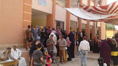 قافلة جامعة الأزهر بدمياط تجري كشوفات طبية على 1500 حالة مرضية وتعقد ندوات توعوية للأسر