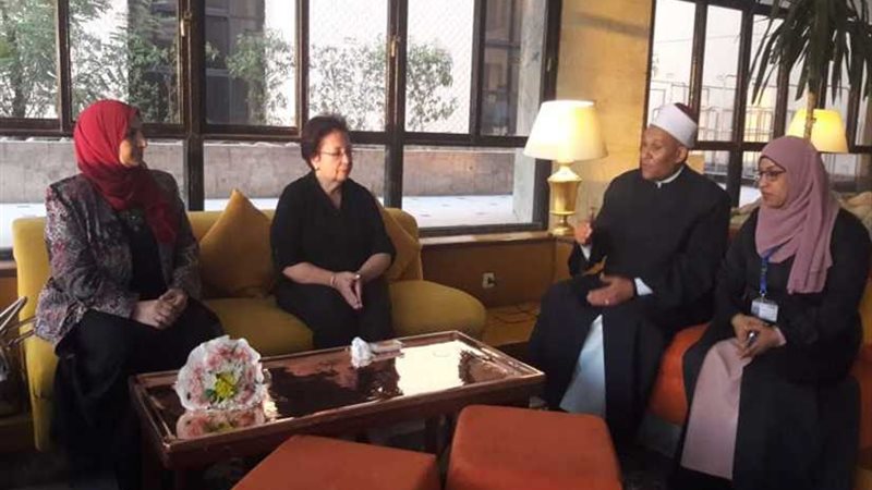 د.إلهام شاهين تبحث