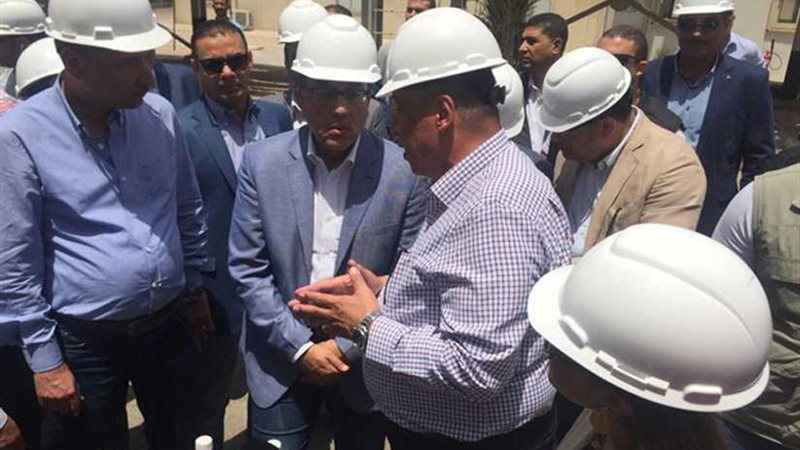 رئيس الوزراء يتفقد