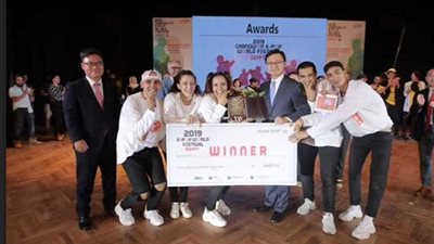 في مهرجان الكي بوب.. شباب مصري يغني ويرقص بالكوري