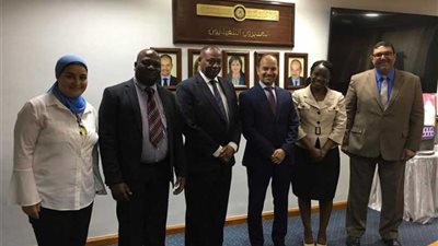 وفد من البنك المركزي المالاوي يزور المعهد المصرفي المصري
