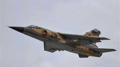 طيران الجيش الليبي يجدد غاراته على مصراتة