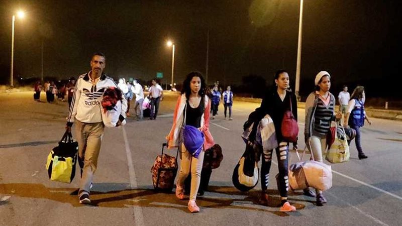 الإكوادور تفرض تأشيرات