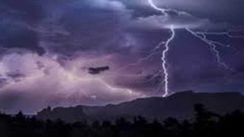 صاعقة تقتل سيدة..