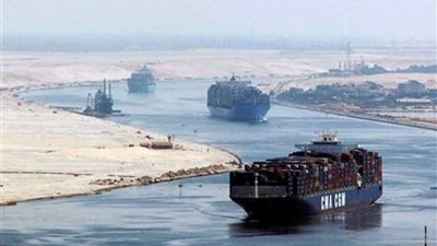 48 سفينة تعبر قناة السويس بحمولات 3.8 مليون طن